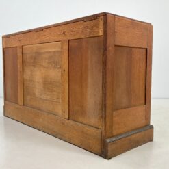 Art Deco stiliaus ąžuolinė dviejų durų ir penkių stalčių komoda 60x168x96 cm