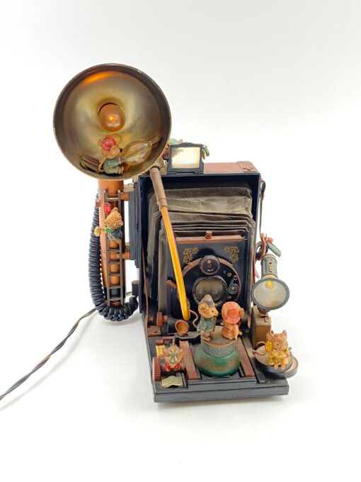 Vintažinė “Enesco” muzikinė dėžutė 17x18x25 cm