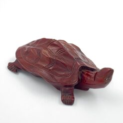 Medinė vėžlio statula 16x9x6 cm