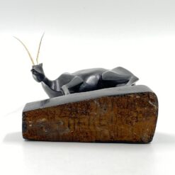 Medinė antilopės statula 13x20x29 cm
