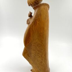 Medinė statula “Vaikas su paukščiu” 15x20x43 cm