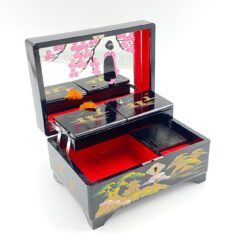 Japoniška prisukama muzikinė papuošalų dėžutė 15x21,5x11 cm