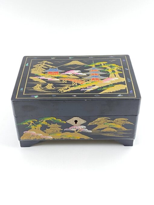 Japoniška prisukama muzikinė papuošalų dėžutė 15×21,5×11 cm