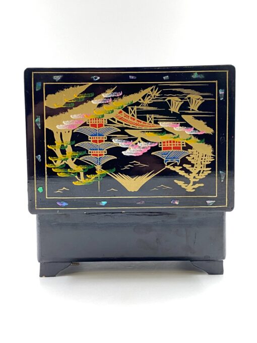 Japoniška prisukama muzikinė papuošalų dėžutė 15×21,5×11 cm