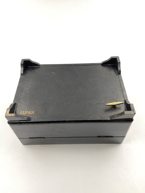 Japoniška prisukama muzikinė papuošalų dėžutė 15×21,5×11 cm