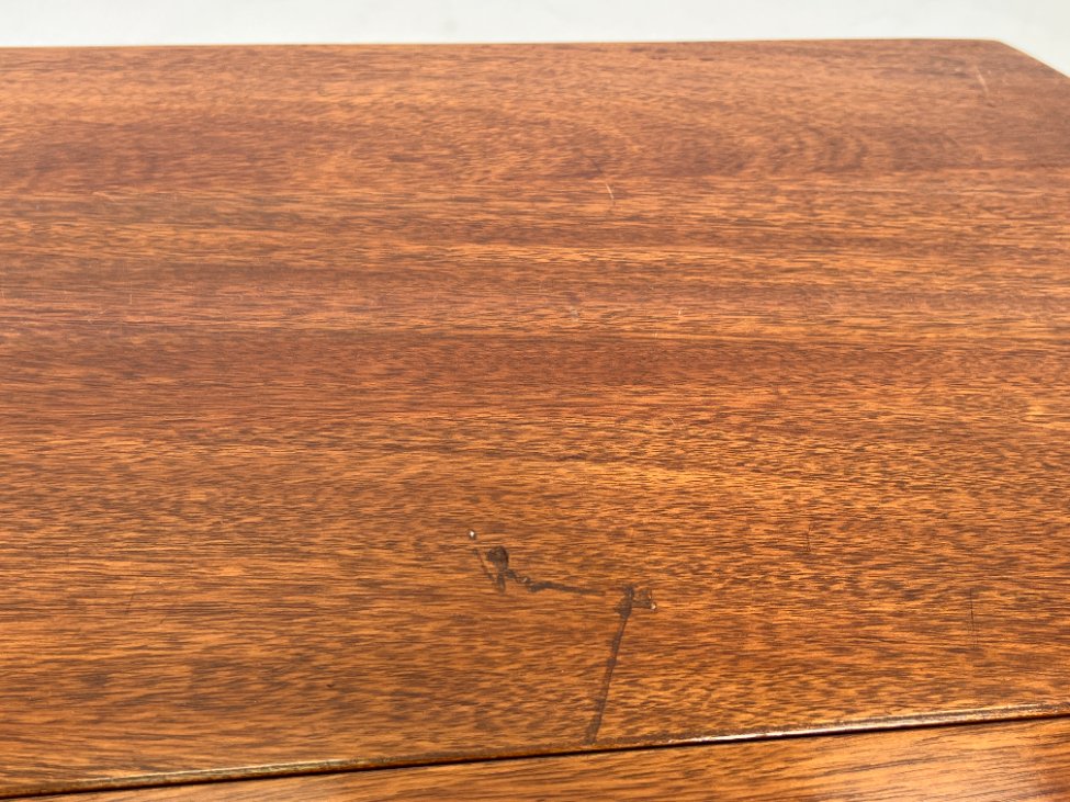 DJ0239-staliukai-9 Raudonmedžio staliukas atlenkiamais šonais 39+(2×22)x150x52 cm