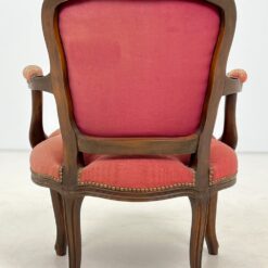 Riešutmedžio fotelis su gobelenu 64x62x83 cm, 42 cm