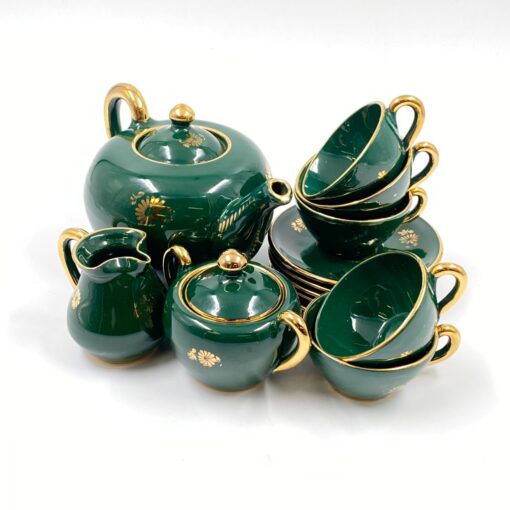 “I.C.A.P. Gualdo Tadino” keramikinis arbatos servizas 5 – iems asmenims (arbatinis (600 ml) 13x19x12 cm, cukrinė 8x12x8 cm, ąsotėlis (100 ml) 6x9x7 cm, 5 vnt. lėkštučių 11,5×11,5×1,5 cm, 5 vnt. puodelių (90 ml) 7,5x9x4 cm)
