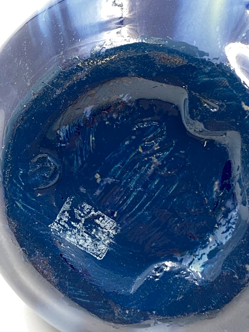 DJ0309-puodai-dubenys-asociai-7 Keramikinis “Faiencerie Thulin” ąsotėlis (150 ml) 9x9x8 cm