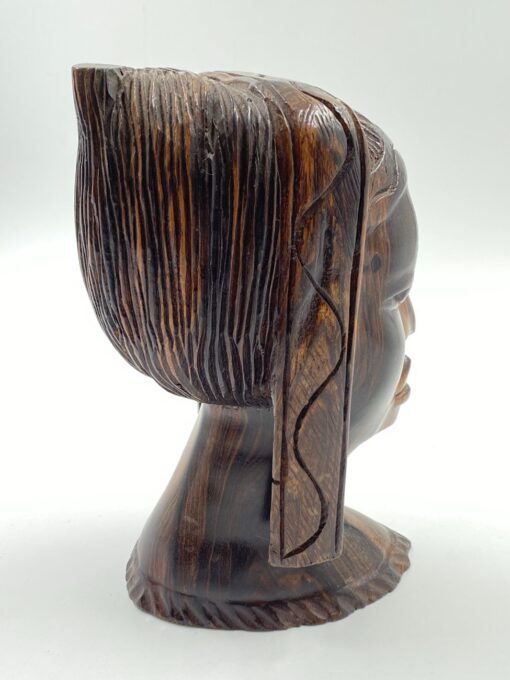 Medinis afrikietės biustas – statula 15x12x23,5 cm