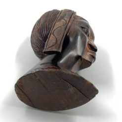 Medinis afrikietės biustas – statula 15x12x23,5 cm