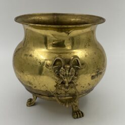 Žalvarinis vazonas ant kojelių, su rankenomis 27x30x25 cm