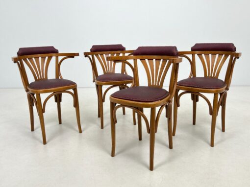Thonet stiliaus medinis krėslas su medžiaga ir kniedėmis 46x55x79 cm, 47 cm