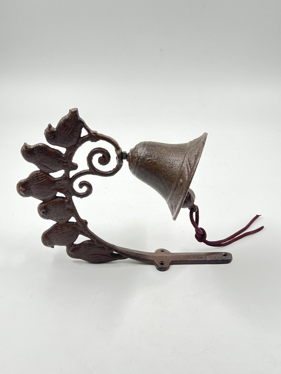 HM0473-interjero-ir-apdailos-detales-4 Sieninis varpas iš ketaus “Paukščiai” 19×9,5×41 cm