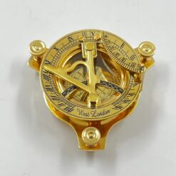 Žalvarinis kompasas 7,5x8,5x4 cm