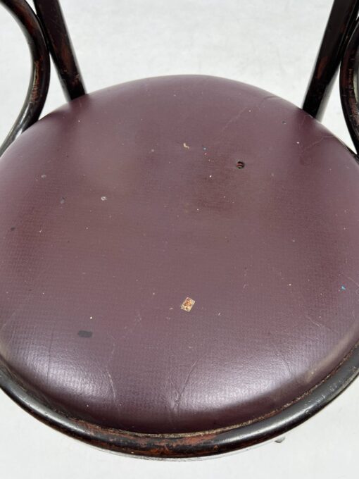 Thonet stiliaus medinis krėslas eko odos sėdimąja dalimi 55x59x77 cm, 46 cm