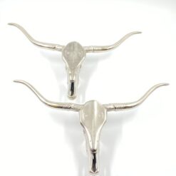 Sieninė dekoracija iš aliuminio “Gyvūno kaukolė su ragais” 10x48x28 cm
