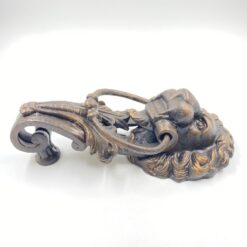 Ketaus durų belstukas “Liūtas” 12x18x38 cm