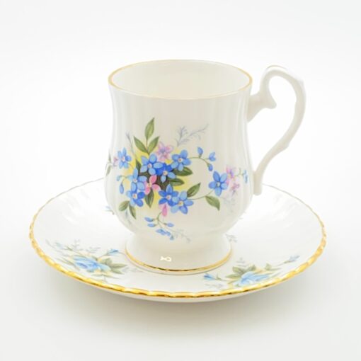Porcelianinis “Royal Arden” puodelis (150 ml) 7×8,5×9 cm su lėkštute 13x13x2 cm