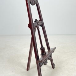 Raudonmedžio molbertas 31x49x98 cm