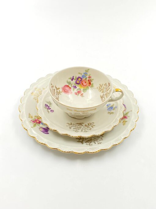 Porcelianinis “Winterling Bavaria” puodelis (200 ml) 10x13x5,5 cm su lėkštutėmis 15x15x2 cm ir 21x21x2 cm
