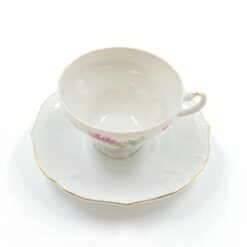 Porcelianinis puodelis (150 ml) 9,5x11x6 cm su lėkštute 14x14x2 cm