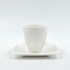 Porcelianinis puodelis (200 ml) 7,5×9,5×8 cm su lėkštute 13x13x2 cm