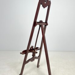 Raudonmedžio molbertas 66x55x142 cm (suskleistas 15x55x150 cm)