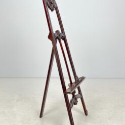 Raudonmedžio molbertas 66x55x142 cm (suskleistas 15x55x150 cm)