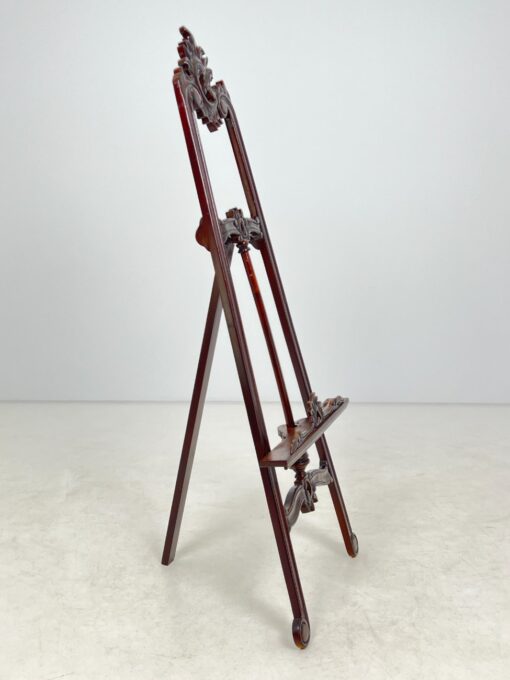 Raudonmedžio molbertas 66x55x142 cm (suskleistas 15x55x150 cm)