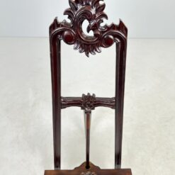 Raudonmedžio molbertas 66x55x142 cm (suskleistas 15x55x150 cm)