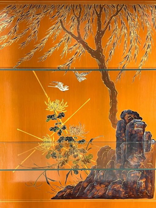 Rytietiška vitrina su akmens ir žalvario dekoracijomis 42x95x172 cm