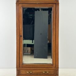 Senovinė ąžuolinė vienų durų ir vieno stalčiaus spinta su veidrodžiu 52x101x196 cm