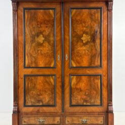 Art Deco stiliaus raudonmedžio dviejų durų ir dviejų stalčių spinta 68x163x223 cm