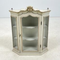 Provanso stiliaus pakabinama spintelė su stiklu 18x51x63 cm