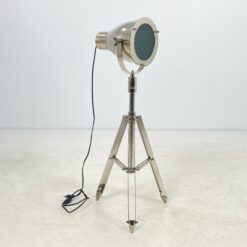Pastatomas industrinio stiliaus metalinis šviestuvas 40x40x88-96 cm