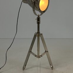 Pastatomas industrinio stiliaus metalinis šviestuvas 40x40x88-96 cm