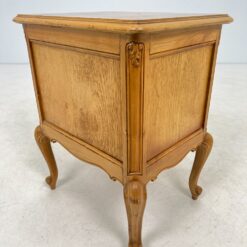 Medinė spintelė 39x49x62 cm