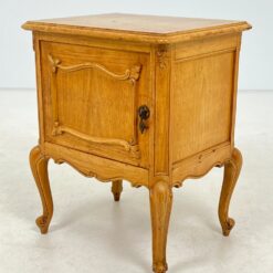 Medinė spintelė 39x49x62 cm