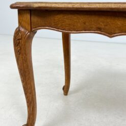 Ąžuolinis staliukas su ratano ir stiklo stalviršiumi 47x97x50 cm