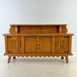 Ąžuolinė keturių durų ir dviejų stalčių komoda 51x220x126 cm