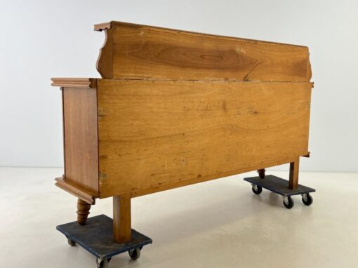 Ąžuolinė keturių durų ir dviejų stalčių komoda 51x220x126 cm