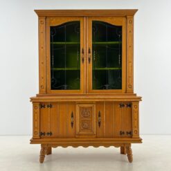 Ąžuolinė indauja žaliais stiklais 46x132x184 cm
