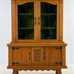 Ąžuolinė indauja žaliais stiklais 46x132x184 cm