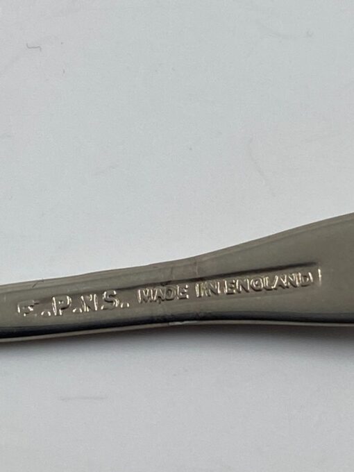Sidabruoto metalo prieskoninė su šaukšteliu 6x8x8,5 cm