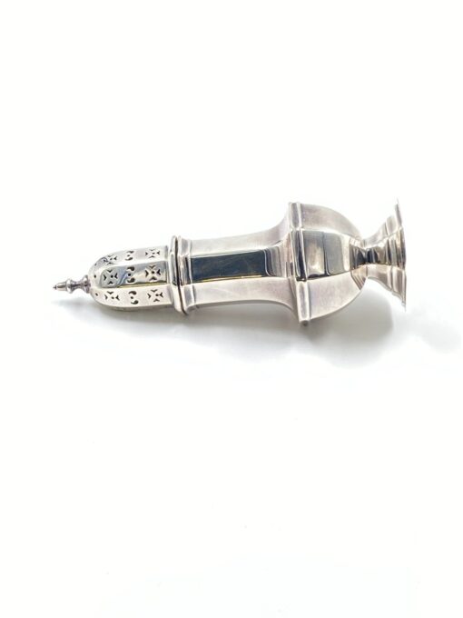 “Mappin & Webb” sidabruoto metalo prieskoninė 7x7x17 cm