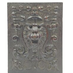 Ąžuolinė sieninė dekoracija su liūto veidu 3x26x34 cm