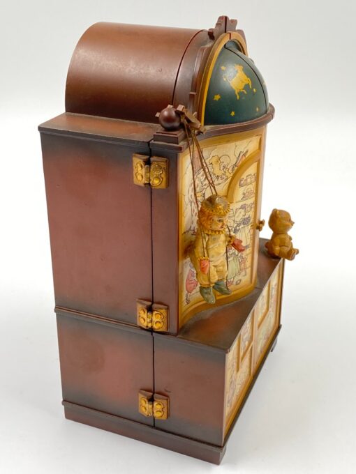 Vintažinė “Enesco” muzikinė dėžutė (NEVEIKIANTI) 11x13x23 cm