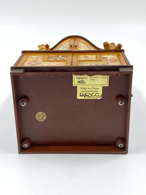 Vintažinė “Enesco” muzikinė dėžutė (NEVEIKIANTI) 11x13x23 cm