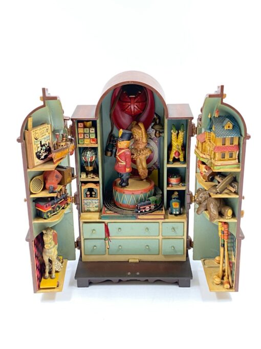 Vintažinė “Enesco” muzikinė dėžutė (NEVEIKIANTI) 11x13x23 cm